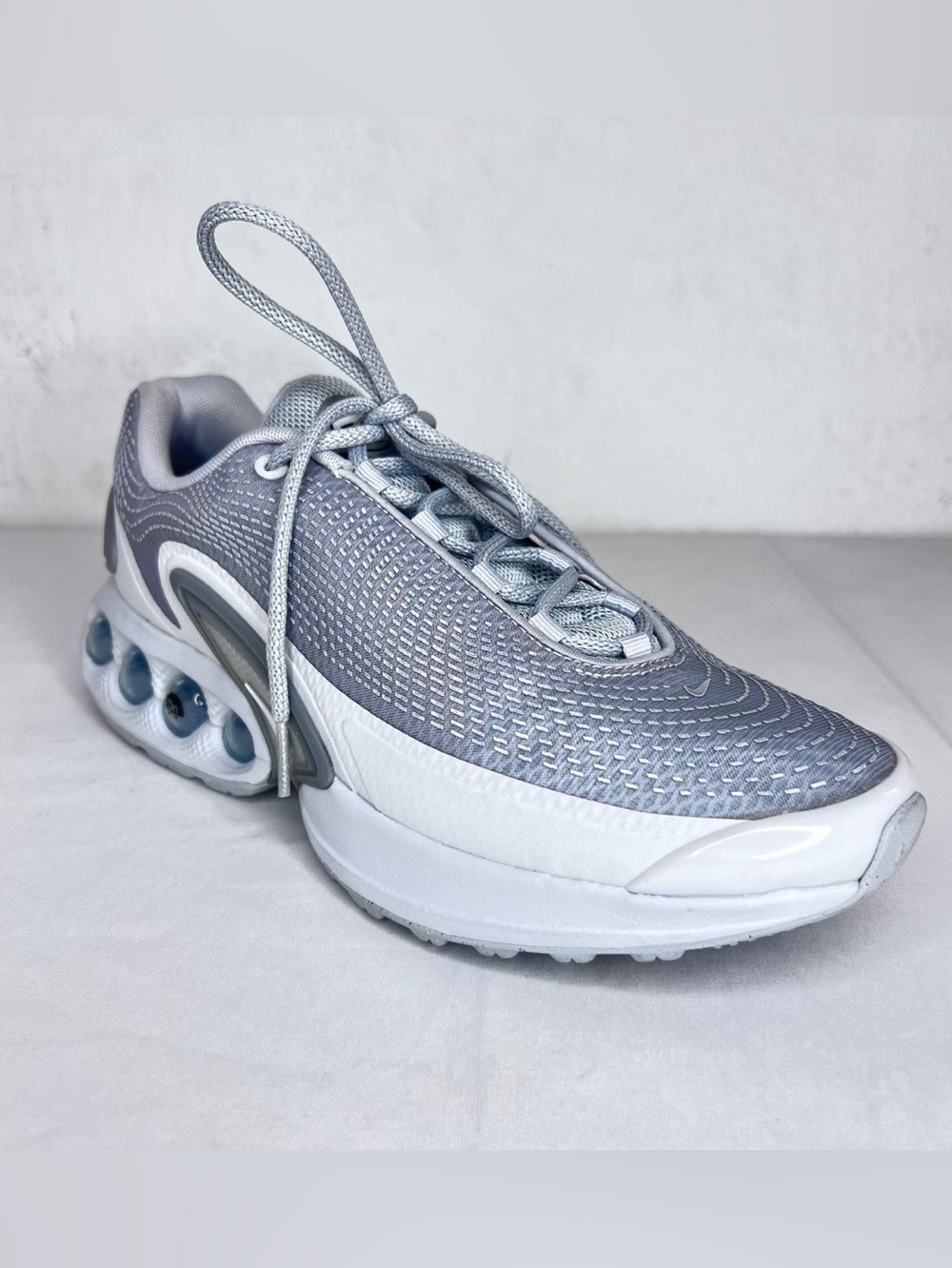 Nike SINGLE RIGHT SHOE ONLY Silver White Men’s Running Sneakers